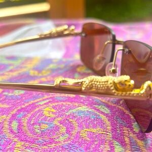 🌞Experience the excitement of lightweight, stylish rectangle tinted glasses.🕶️